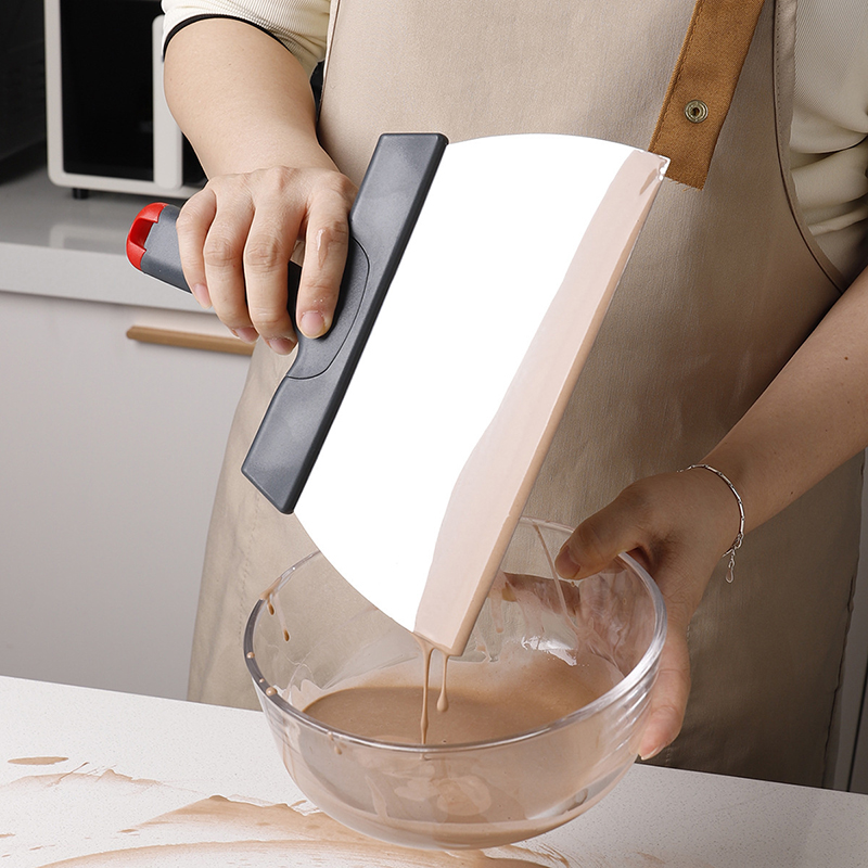 Stainless Steel Dough Scraper  - Kitchen Gadgets Everyone Needs ulasan dan harga